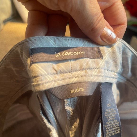 Liz Claiborne Gray Striped Boot Cut Pants - Picture 11 of 14